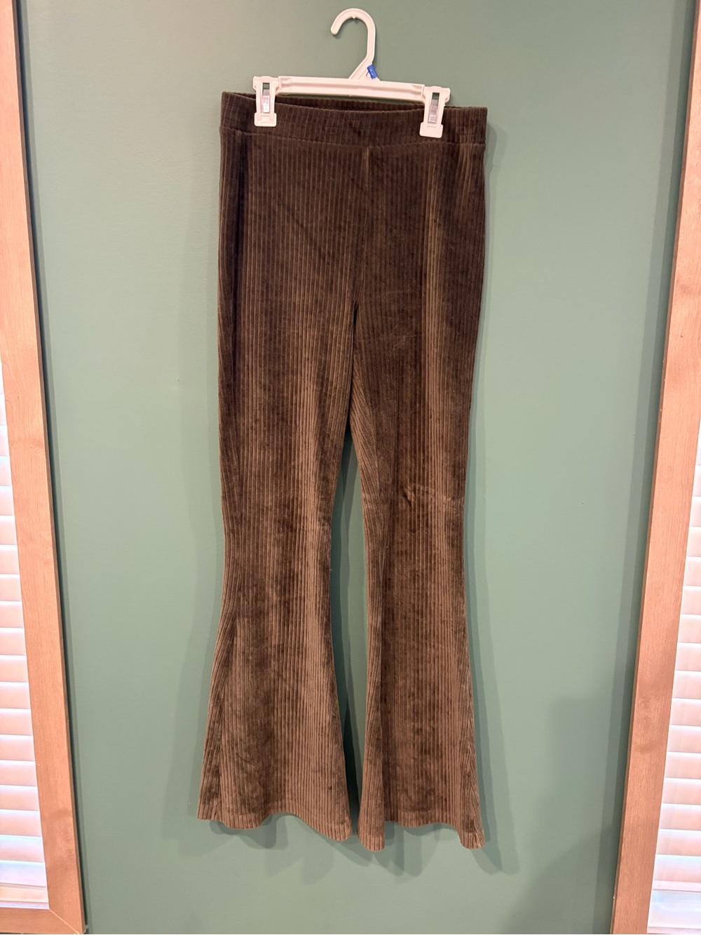 Women's Corduroy Flare leggings in Olive